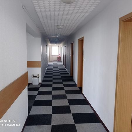 Krysztalowa Przystan Mrzeżyno Buitenkant foto