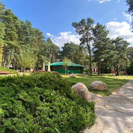 Krysztalowa Przystan Mrzeżyno Buitenkant foto