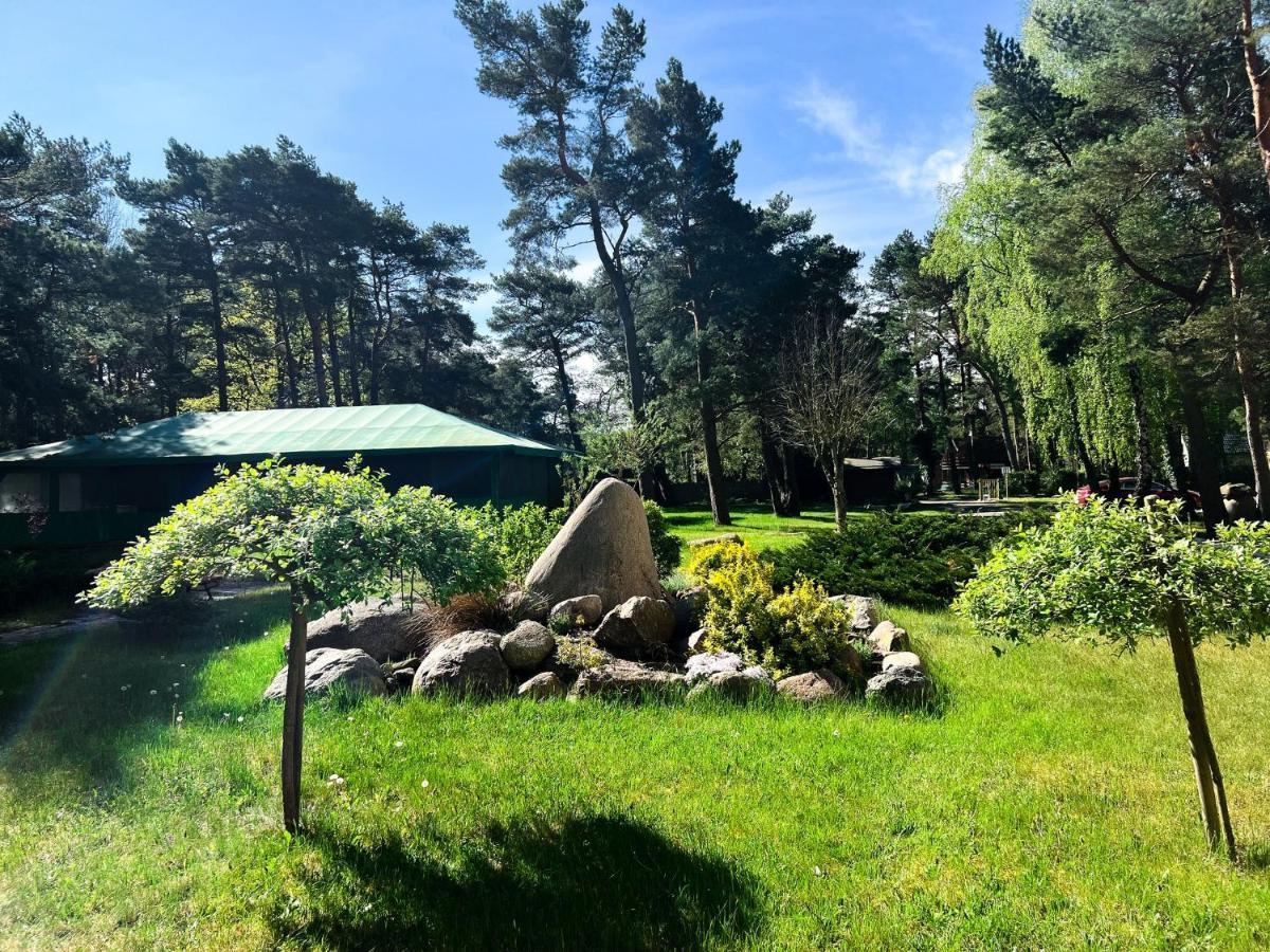 Krysztalowa Przystan Mrzeżyno Buitenkant foto