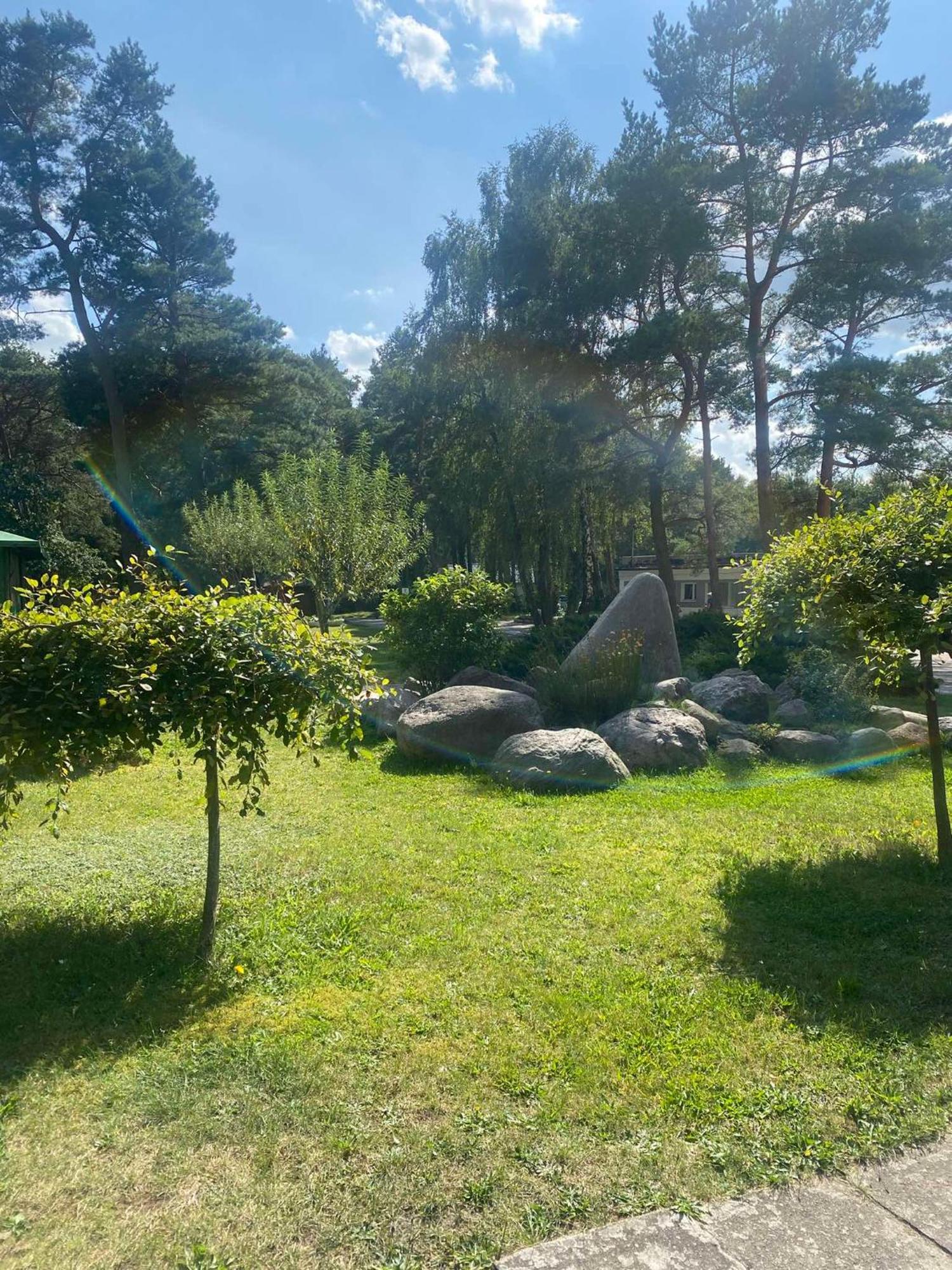 Krysztalowa Przystan Mrzeżyno Buitenkant foto